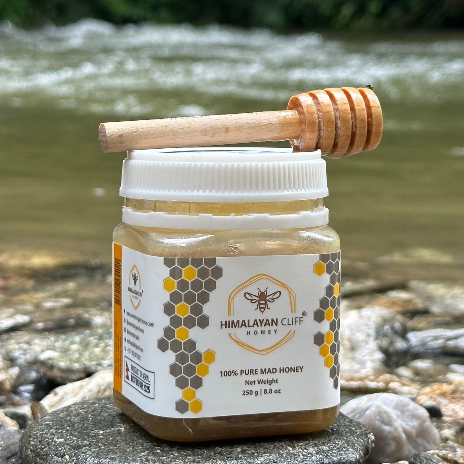 Nepali Mad Honey from Wild Himalayan Cliffs